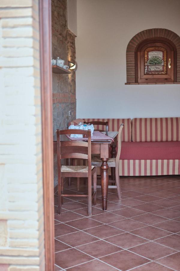 Pavone * Castiglione della Pescaia