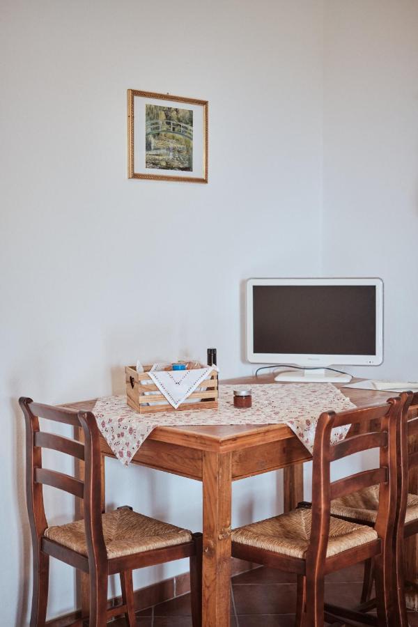 Pavone Alloggio per agriturismo *